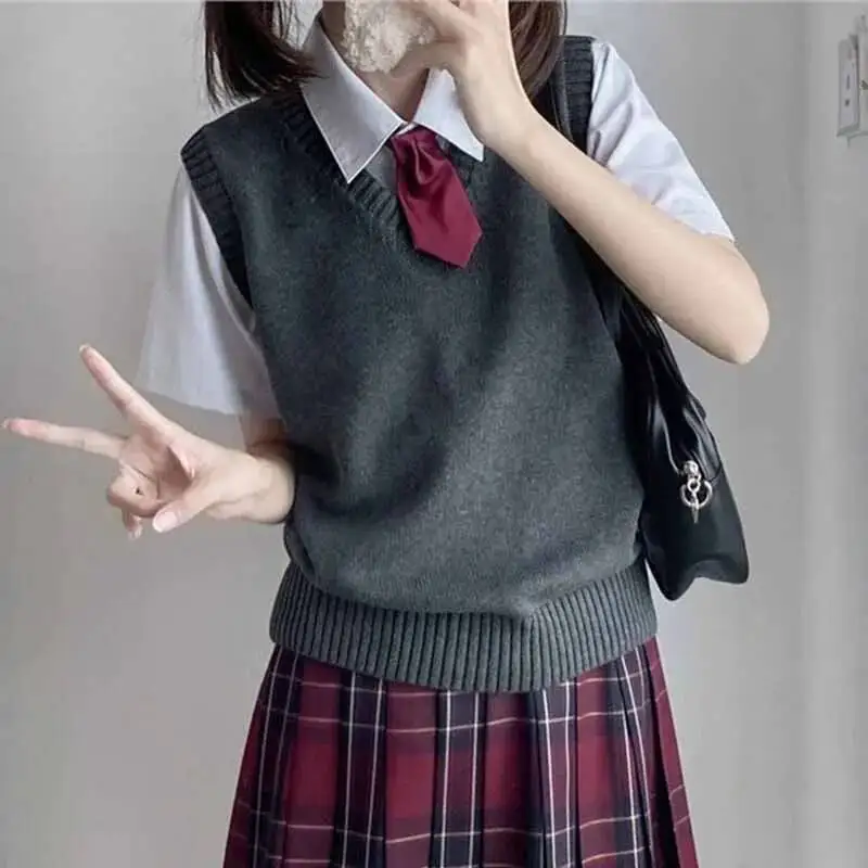 女子大生向けノースリーブセーター、プレッピースタイル、オールマッチ、女子高生、JKニットベスト、無地ベーシックニットウェア、ベスト