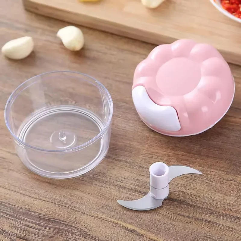 Kitchen Gadget Mini Garlic Chopper Onion Garlic Manual Crusher Multifunctional Garlic Meat Grinder Auxiliary Food Machine