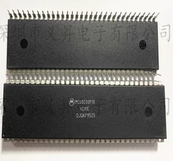 1PCS NEW MC68000P10 MC68000 68000P10 DIP-64 In Stock