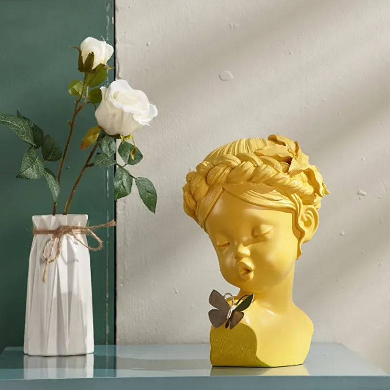 Resin Human Sculpture Abstract Butterfly Girl Statuette Bust Handicraft Furnishings Home Desktop Decoration Accessories