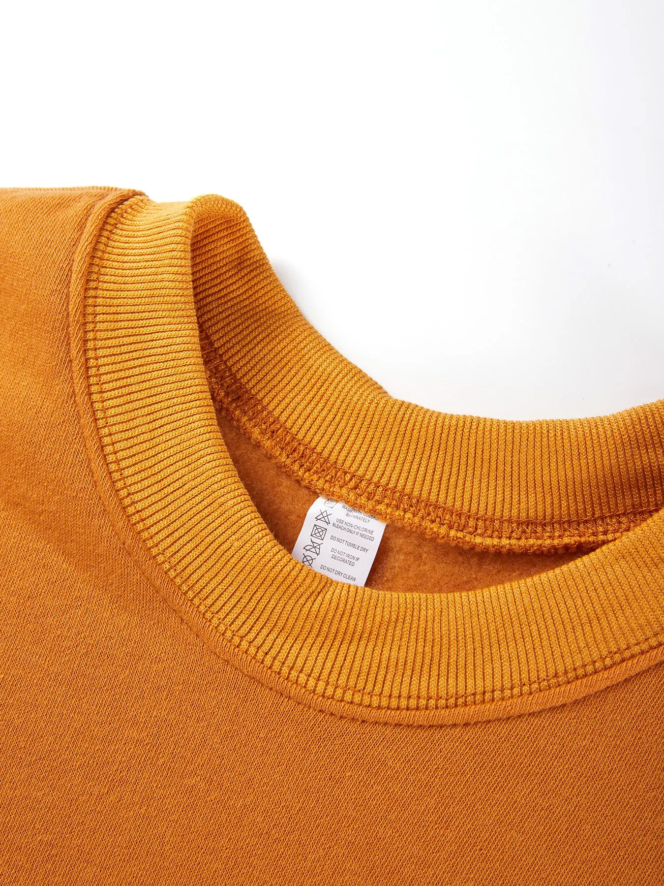 เสื้อสเวตเชิ้ตผู้หญิงแบบสตรีทส - Graphic Hoodie Streetwear บทวิจารณ์และราคา