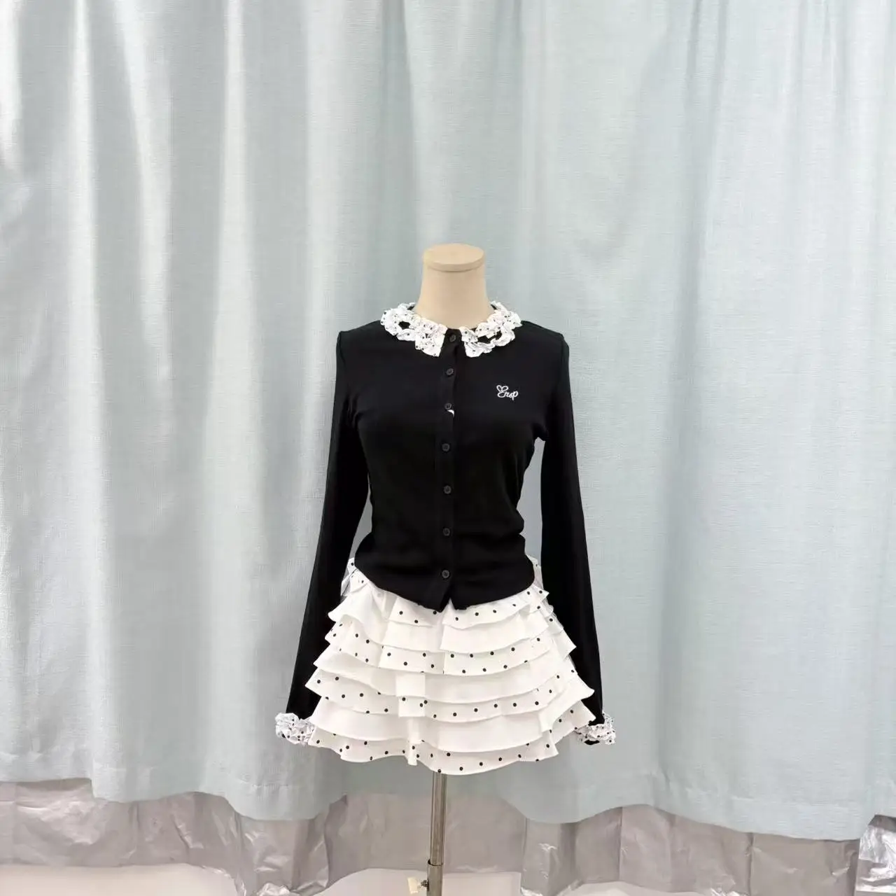 

Spring Japanese Sweet Elegant 2 Piece Sets Women Y2k Design Tops + Polka Dots Pleated Skirt Female Chic Korean Popular Clothes