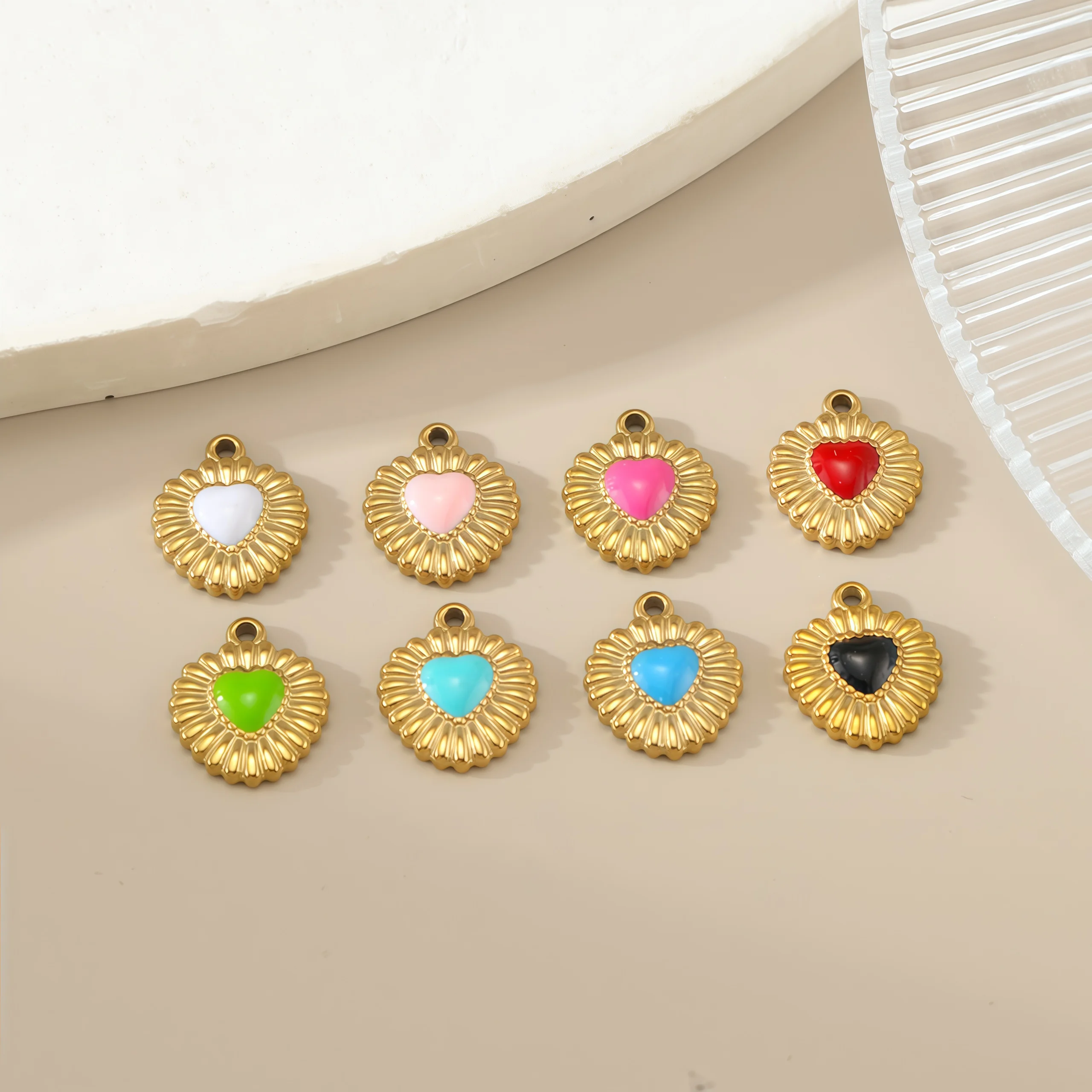 HIYEE10Pcs Gold Tone Floral Frame Enamel Heart CharmsVibrant Pendant for Jewelry Making, DIY Crafts, Earrings8 Colors Available