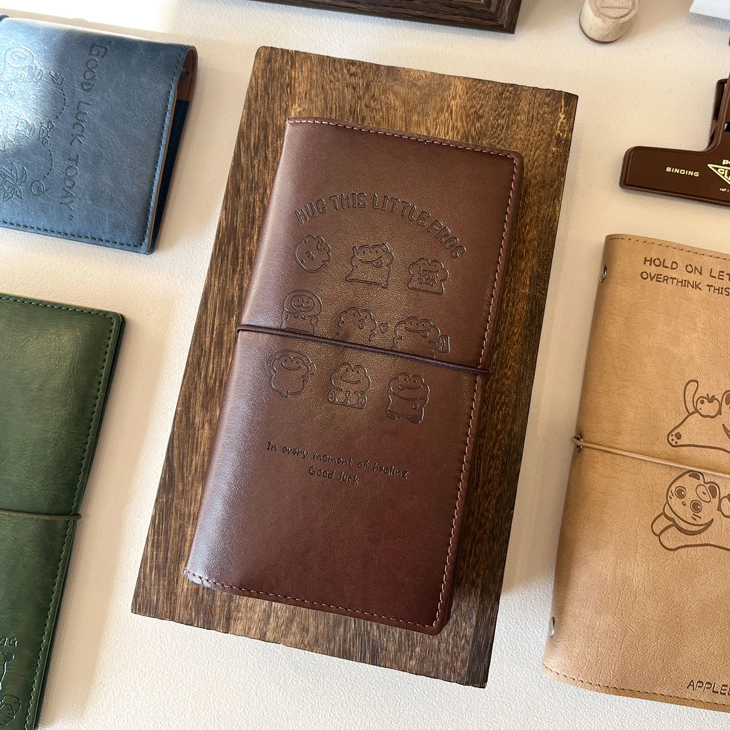 Chaoyu Retro Leather Strap Tn Notebook High-Value Travel Portable Journal Notebook Loose-Leaf Notebook