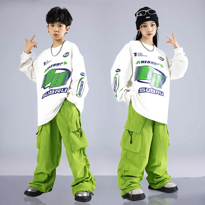 زي أداء موضة الهيب هوب للأطفال، بدلة أداء للأولاد بأكمام طويلة بيضاء وبنطلون أخضر
