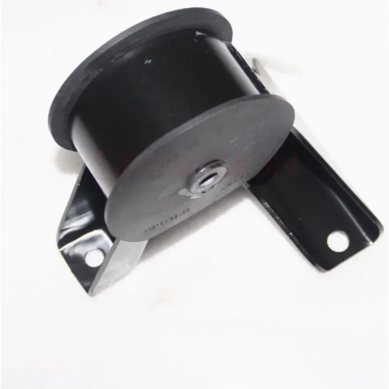 

1162062L00 Оригинальный монтажный кронштейн двигателя, подножки, резиновые левые и правые задние резиновые подушки, коготь для Suzuki Alto 11610-62L00-001