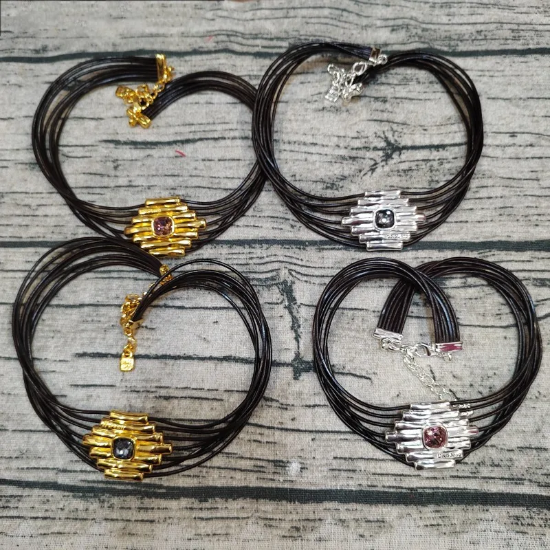 

Новинка 2026 года: модное и высококачественное кожаное ожерелье-шнурок, универсальное для повседневной носки.