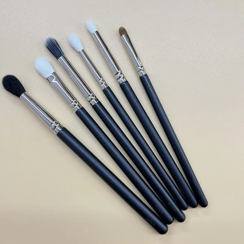 1pc M series Stippling Makeup brushes Powder Contour Make Up Brush Animal Hair Eye Liner Wood handle High quality Cosmetic tools