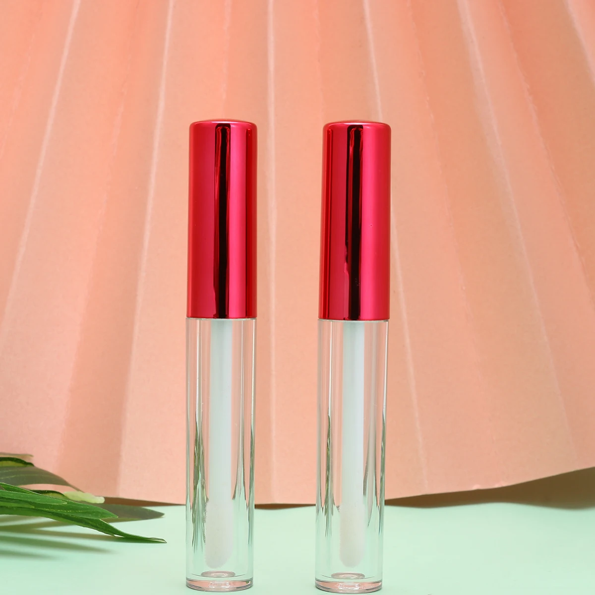 

10pcs 1.5Ml Empty Lip Gloss Tubes Transparent Plastic Refillable Travel Size Portable Lipstick Subpackaging Red Cap Leakproof