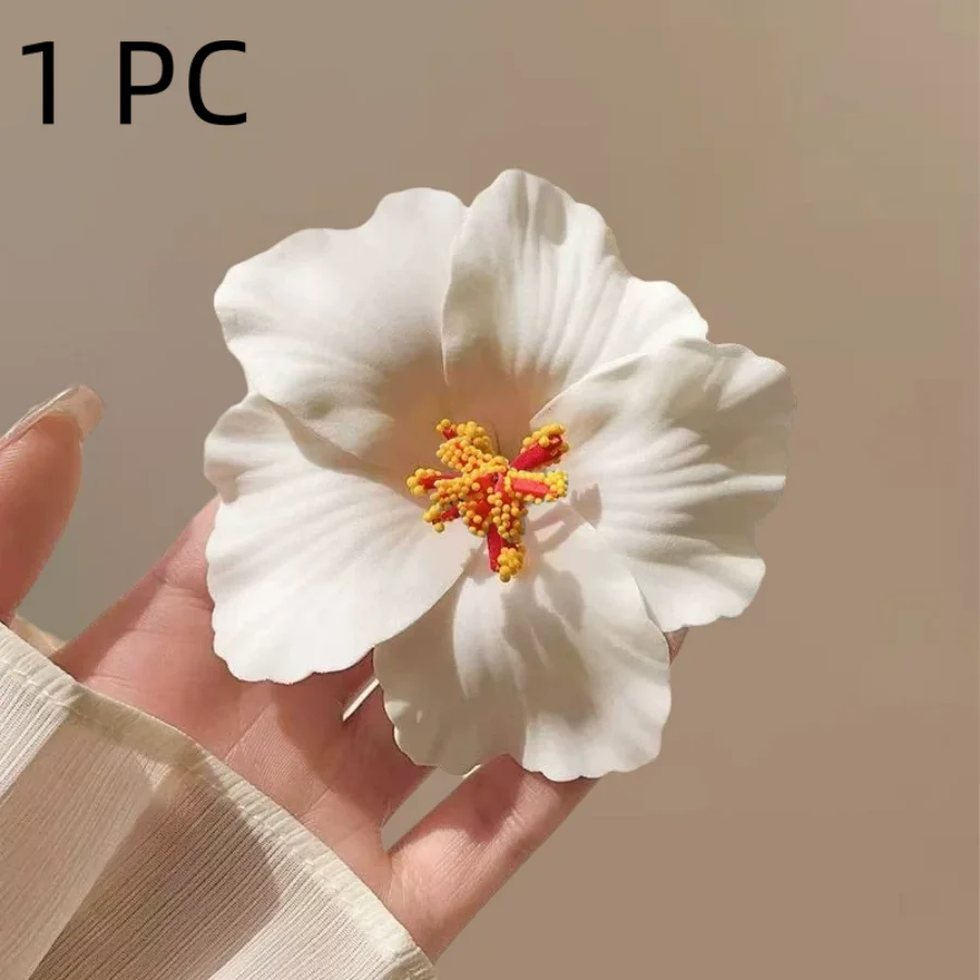 Large White Hibiscus Hair Clip, Strong Hold Non-Slip Claw Clip for Thick Hair, Fashion Beach Wedding Hair Accessory