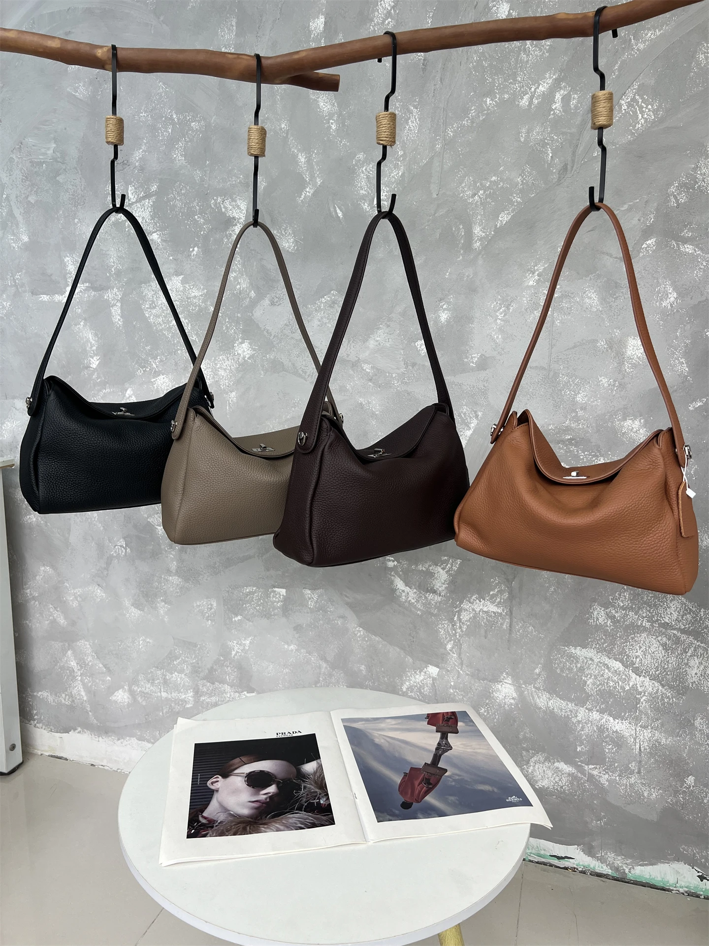 bolso-bandolera-de-cuero-suave-con-forma-de-dumpling-bolso-de-hombro-versatil-y-moderno-para-mujer-sensacion-elegante