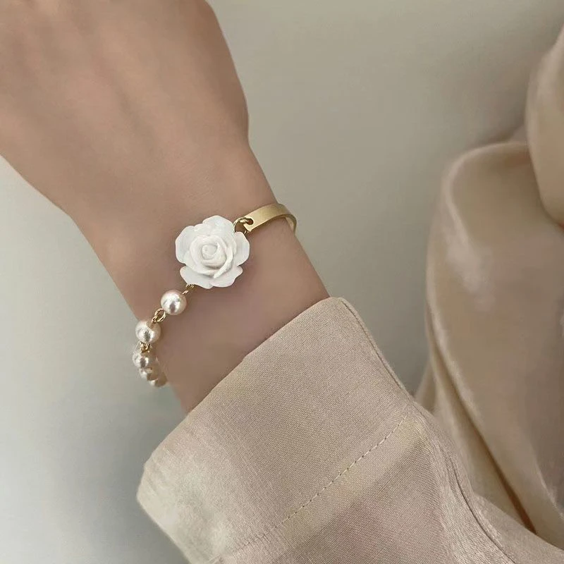 Korean Style Red Rose Imitation Pearl Bracelet For Women Light Luxury Flower Butterfly Adjustable Cuff Bracelet Wedding Jewelry