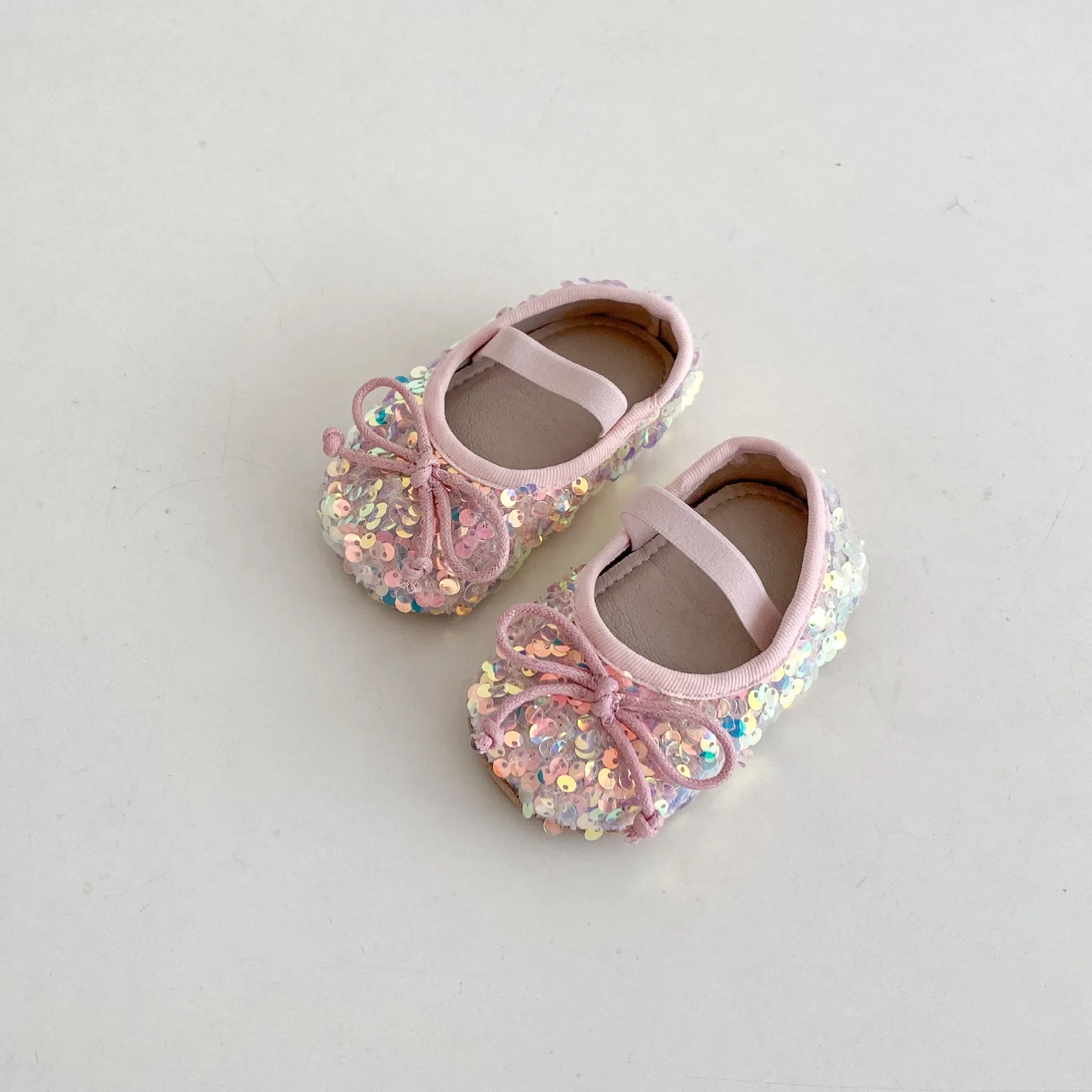 2024 Girls Spring and Autumn New Fashion Glitter Shoes 0-2 Year Old Baby Shoes Rubber Soft Soled Baby Sneakers