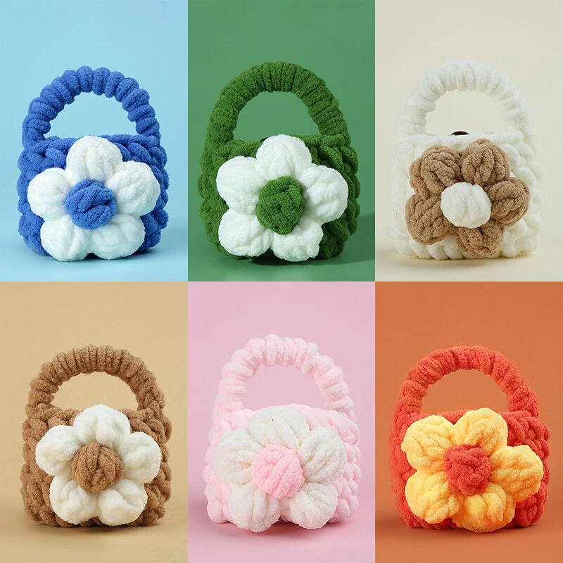 Cute Flower Mini Storage Bag Keychain Creative Crochet Earphone Bag Keyring Pendant Cartoon Portable Knitting Small Coin Bag