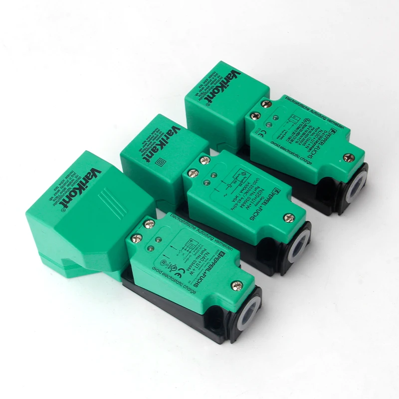 NJ15 + U1 A2 NJ30 + U1 N NJ20 + U1 E2 E0 مفتاح القرب الاستقرائي A0