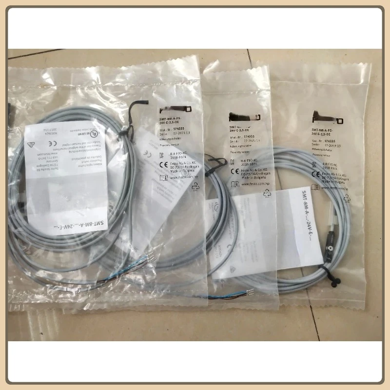 Proximity Sensor SMT-8M-A-PS-24V-E-2,5-OE  574335 SMT-8M-A-PS-24V-E-5,0-OE 574336 SMT-8M-A-PS-24V-E-0,3-M8D 574334