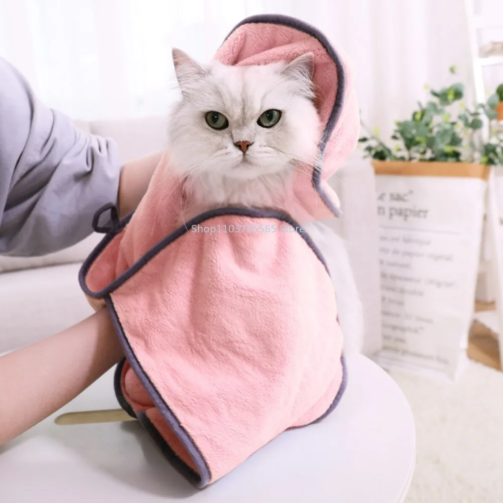 Pet Super Absorbent Towel Cat and Dog Quick Drying Towel Pocket Style Scrub Gloves Bath Towel Quick-drying Pet Dog Cat Blankets