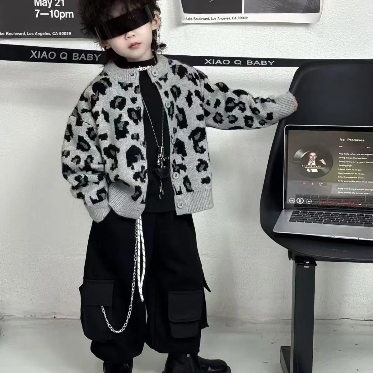 New Boys' Leopard Print Korean Version Sweater Cardigan 2026Autumn/winter Cool Knit Sweater Pants Three Piece Set for Children