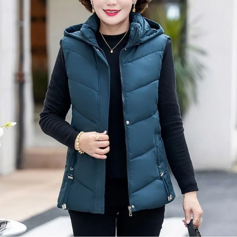 Winter Women's Hooded Spliced Zipper Pocket Fashion Solid Color Embossed Warm Casual Loose and Versatile Sleeveless Vest Tops