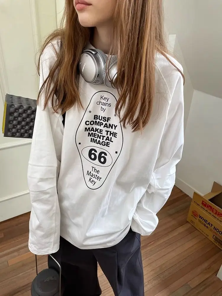 HOUZHOU Vintage Letter Printed White T-shirts Women Oversized Cotton Long Sleeve Tees Basic Korean Fashion Casual Autumn Tops