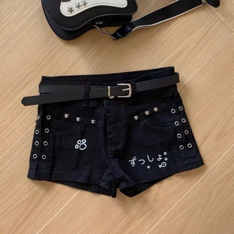 

Джинсовые шорты HOUZHOU с черным мультяшным принтом, женские, в стиле Y2K, винтажные, с низкой талией, в стиле панк, корейская мода, сексуальные, облегающие, повседневные, уличный стиль