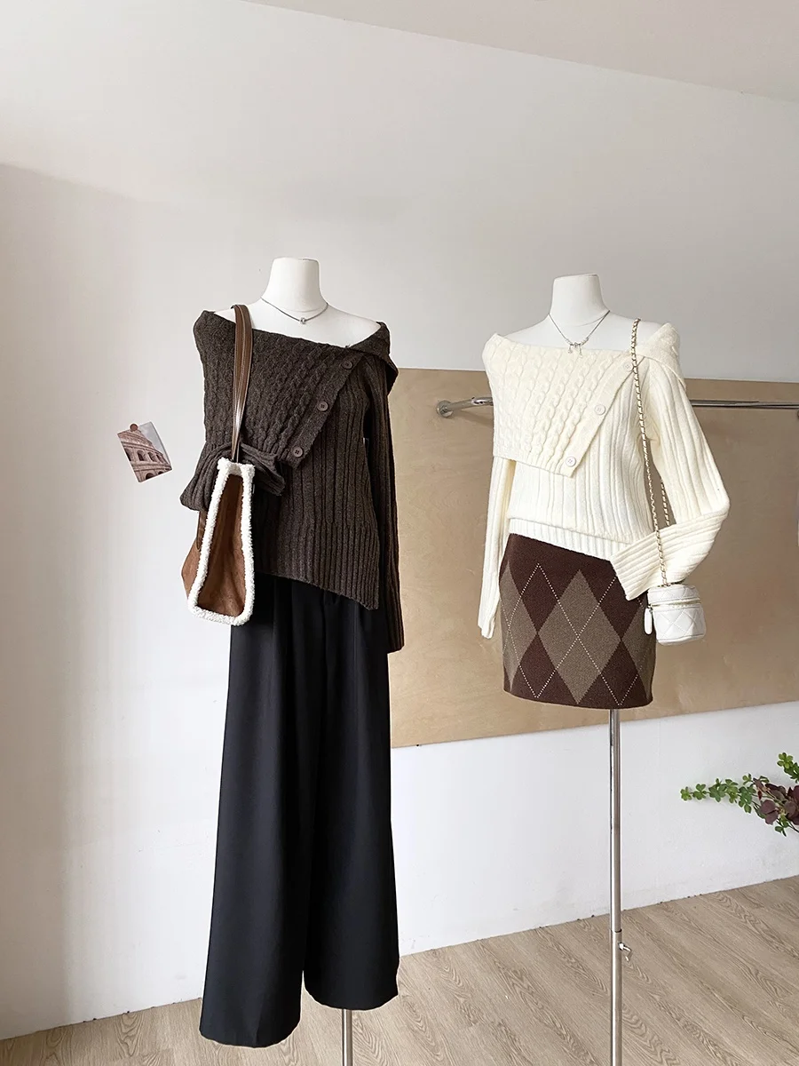 

Fashionable Long Sleeve Knitted Sweater Women's Slim Fit Shoulder Bared Winter New Style Versatile Stylish French Style Polye...