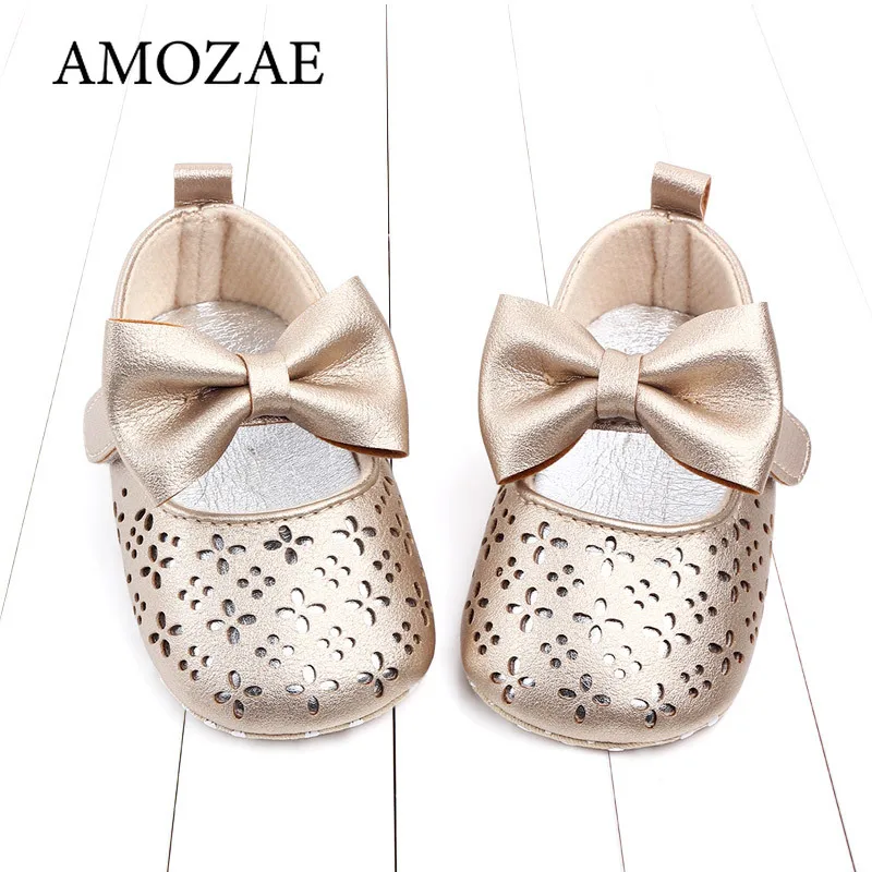 

0-18M Cute Spring Newborn Golden Baby Shoes Non Slip Cloth Bottom Girl Shoes Elegant Breathable Casual Baby First Walking Shoes