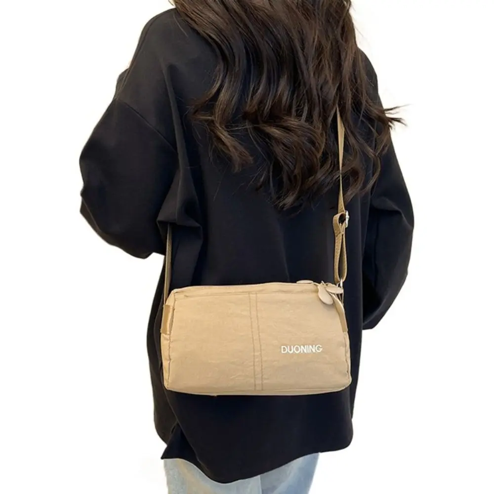 

Vintage Large Capacity Shoulder Bag 3 Layers 2 Colors Lightweight Crossbody Bags Casual Handbag Outdoor Activities