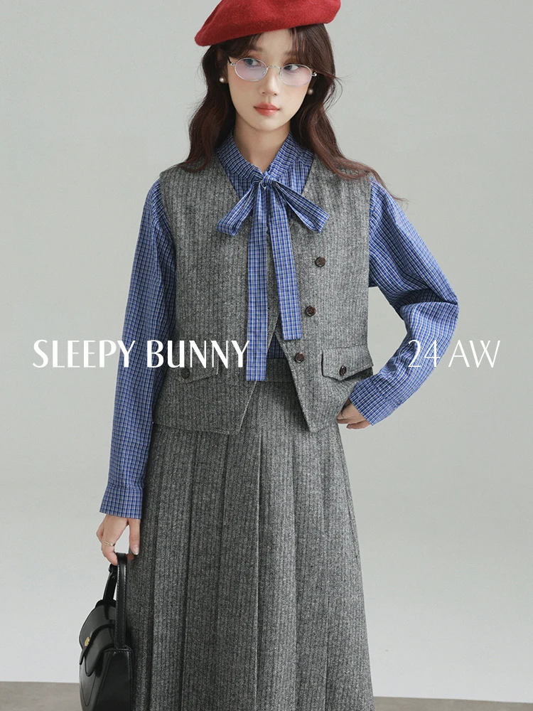 Fall Retro Contrast Vest High-Waisted Pleated A-Line Skirt Set Women Elegant Two-Piece Outfit Slimming Hip-Covering Design Skirt