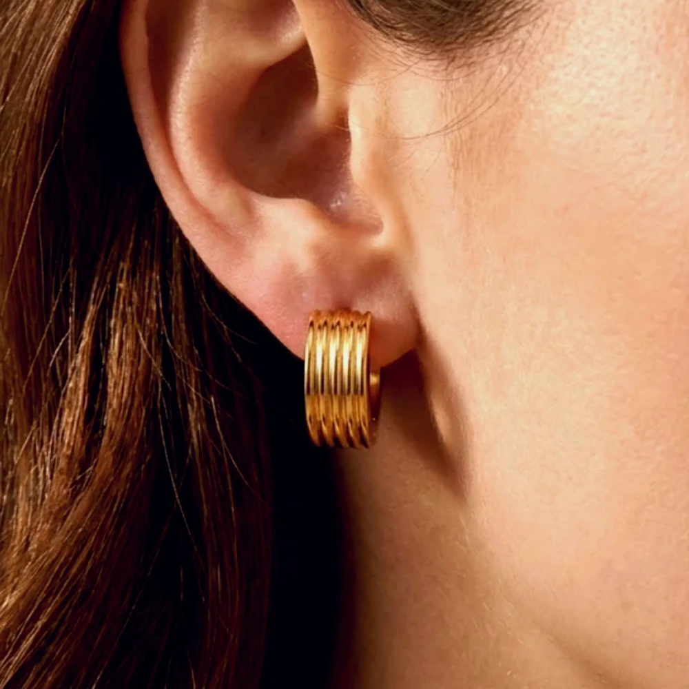 Mariasz Minimalist Chunky Gold Color Stainless Steel Hoop Earrings for Women Ribbed Huggies Waterproof Clean Girl Jewelry Gift