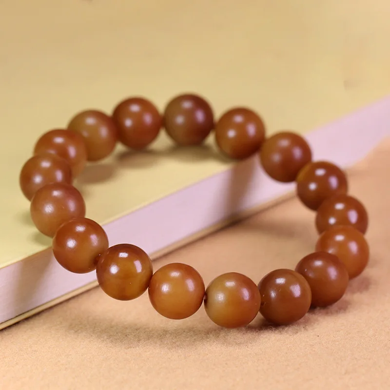 Authentic natural white jade bodhi root bracelet with caramel-colored round beads a delicate and elegant piece of jewelry app