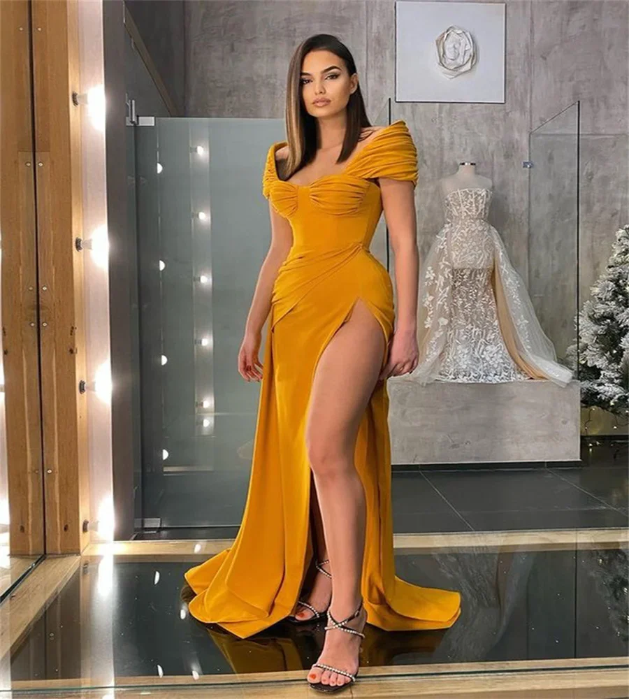 Sexy schulterfreies Damenkleid mit seitlichem Schlitz, Europa, Neuankömmling, eleganter Schlankheitseffekt, glättet Ihre Silhouette