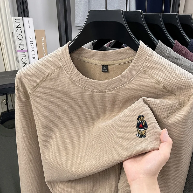 Luxury brand autumn exquisite teddy bear embroidered design round neck knitted pullover sweater men's velvet comfortable sweater