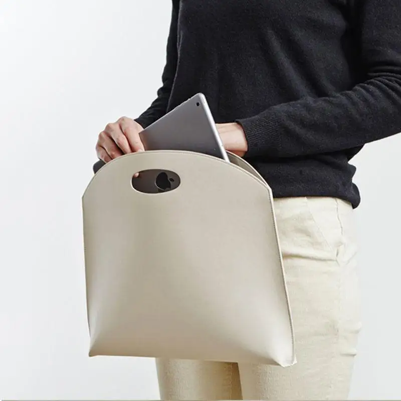 Japanese and Korean Minimalist Retro Pu Leather Zipper with Large Capacity and Stylish Hand-Held Bag for Women