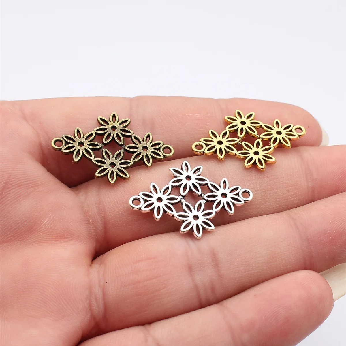 Wholesale Floral Slice Flat Jewelry Connectors For Handmade Craft Jewelry Making Women DIY Gift Supplies