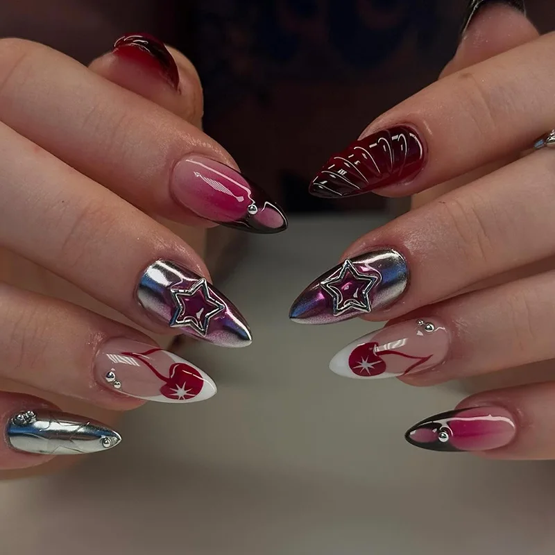 24Pcs Y2K Metal Design Short Oval Fake Nail Full Cover Black Red Rhinestone Nail Set Press on Detachable False Nails for Women