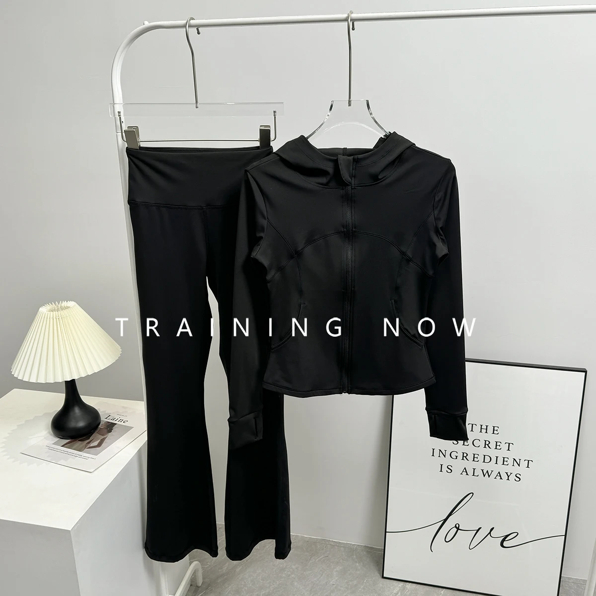 

Sports suit for women in autumn fitness fashionable slimming jacket professional running micro-flared trousers Pilates yoga suit