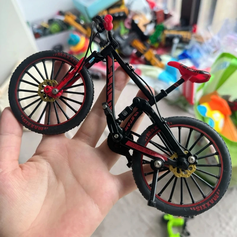 Cool Mini Alloy MTB Model: Precision Die-Cast with Highly Realistic Design for Thrilling Finger Racing Fun for All Ages
