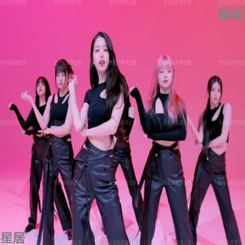 Kpop Women Group Street Dance T-shirt slim Crop Top Pantaloni in pelle Costume di scena Femal Festival Rave Wear Abiti da concerto sexy