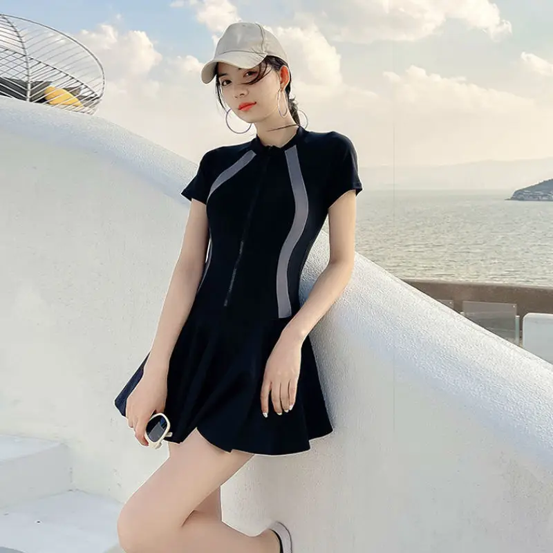 One-piece Swimsuit Women's Conservative Training Flat Angle Professional High-end Feeling to Make Them Look Thin