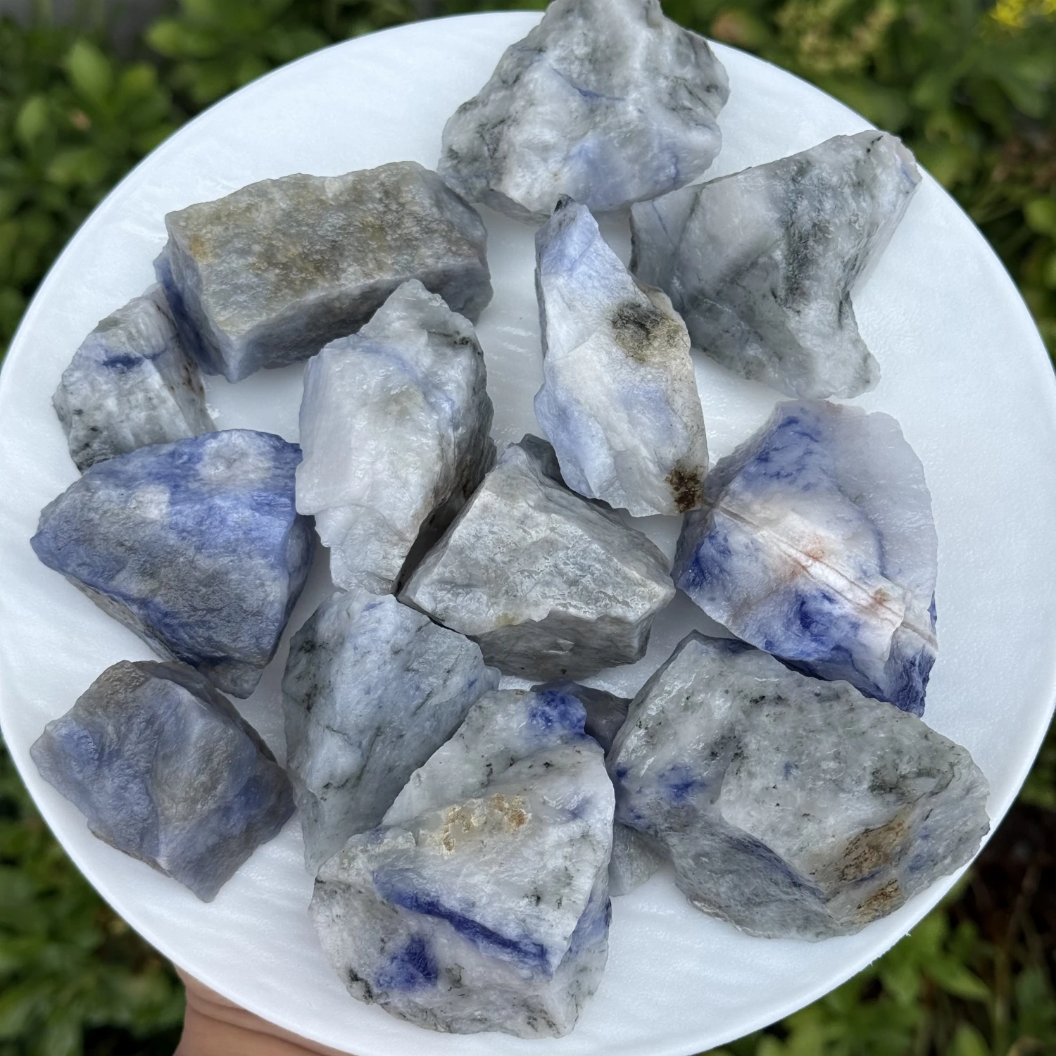 Natural Blue‑and‑White Fluorite Rough Stone Mineral Specimen Home Decor Aquarium Ornament Collection Crystal Raw Rock