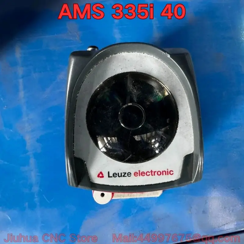 

Бывший в употреблении тест функции лазерного датчика дальности AMS 335i 40, нормальный