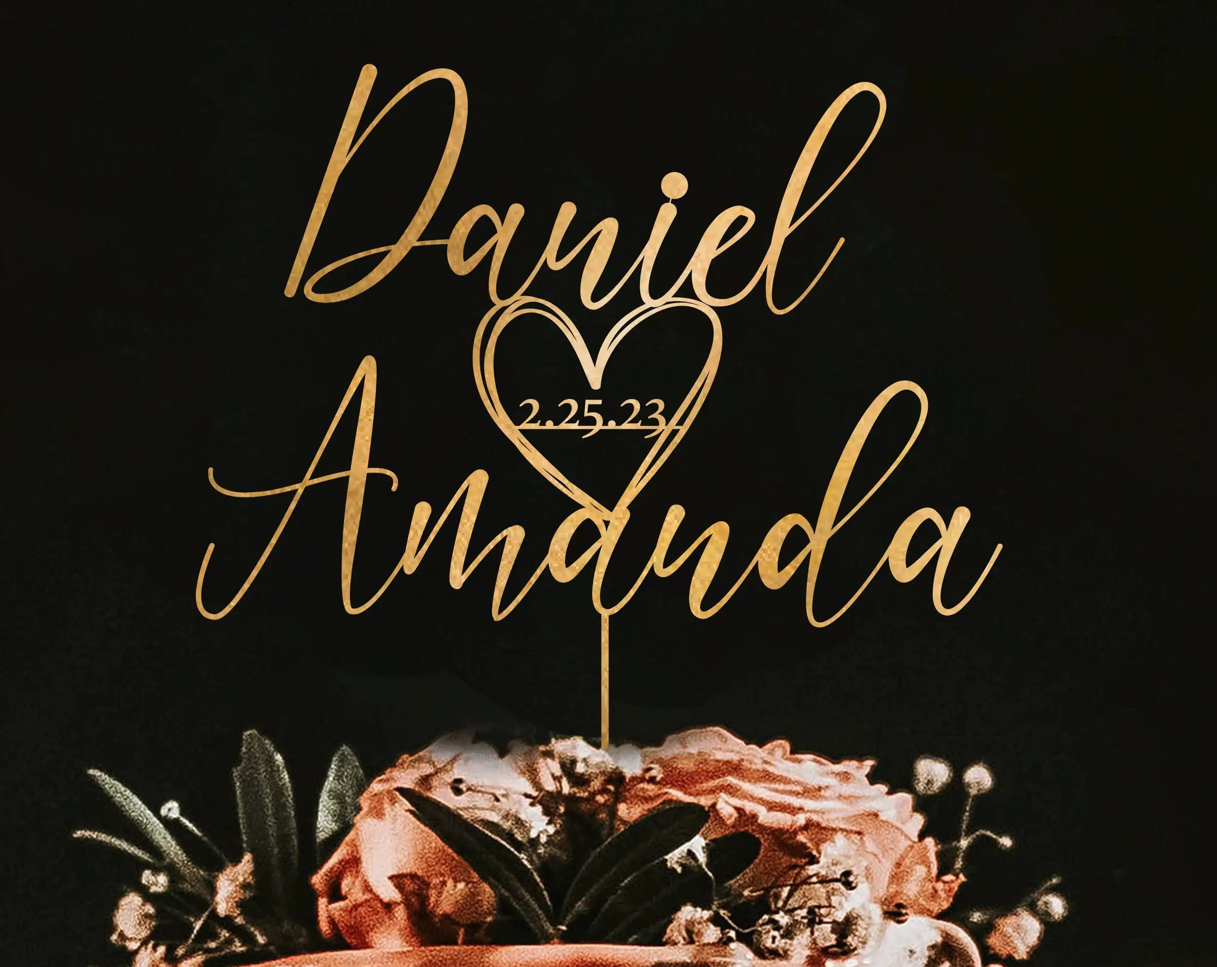 قطعة علوية مخصصة للكيك - قطعة واحدة من اسم اللمعان المعدني PMMA المخصص والتاريخ المنقوش بالليزر DIY لأعياد الميلاد والحفلات والمواصفات