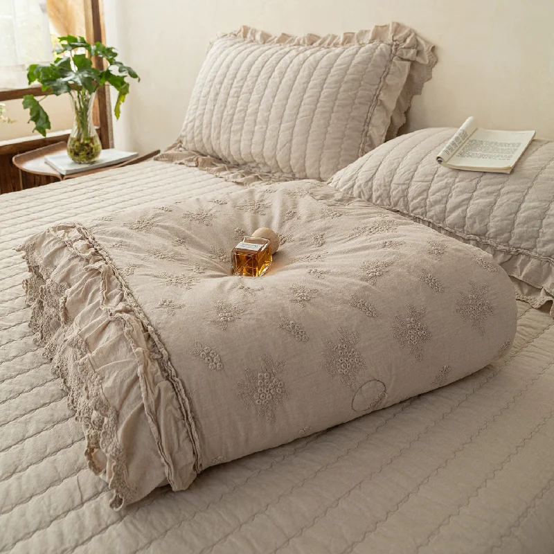 

High-End Reversible 100% Cotton Quilt Bedspread Set 3Pcs, Embroidered Lace & Sand Washed, Soft Summer Quilted Duvet Cover 1Pc