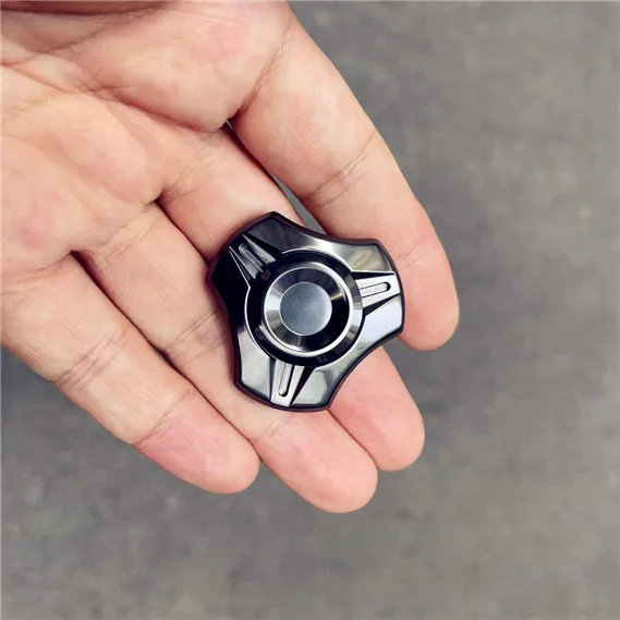 Zirconium Alloy High-End Metal Feel round Linghu 4 Fingertip Tuo R188 Bearing Fingertip Rotation Decompression Toy Stable