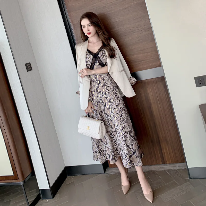 

Autumn New Women's Clothing Wide Too Temperament Lapel Suit Celebrity Muse Fan Snake Pattern Blazer