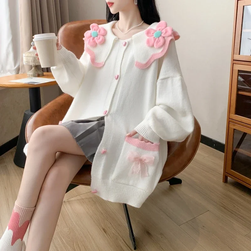 Autumn New Loose plus size Design Sense Doll Collar Knitted Cardigan Student Girls' Style Cute Age-reducing Sweater Coat