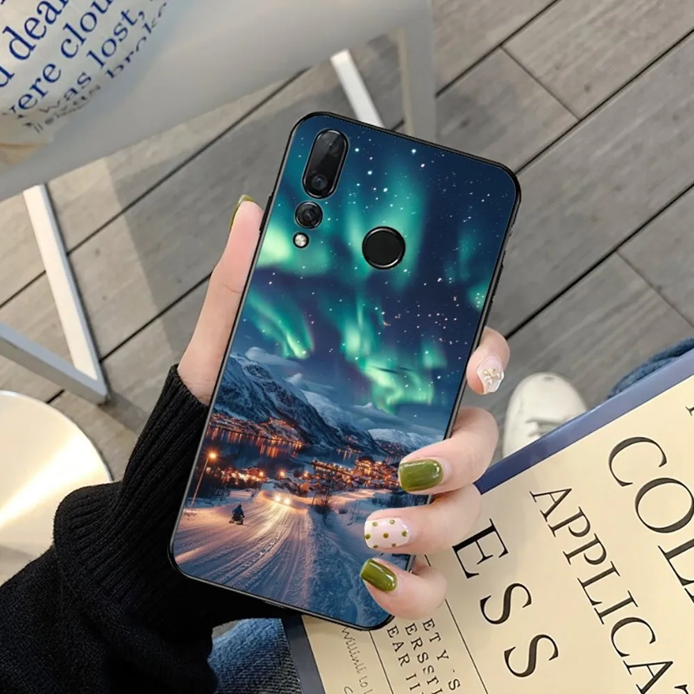 Beautiful Northern Lights Phone Case For Huawei Y9 6 7 5 Prime Enjoy 7s 7 8 Plus 7a 9e 9plus 8E Lite Psmart Shell