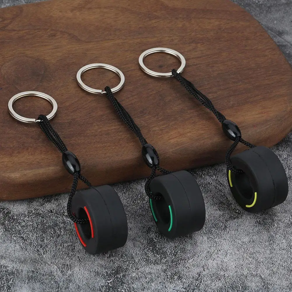 Chaveiro de Pneu de Corrida Miniatura, Acessório para Chave de Carro, Pingente de Pneu em PVC, Presente Charmoso, Gadget Masculino, Presente para Amig