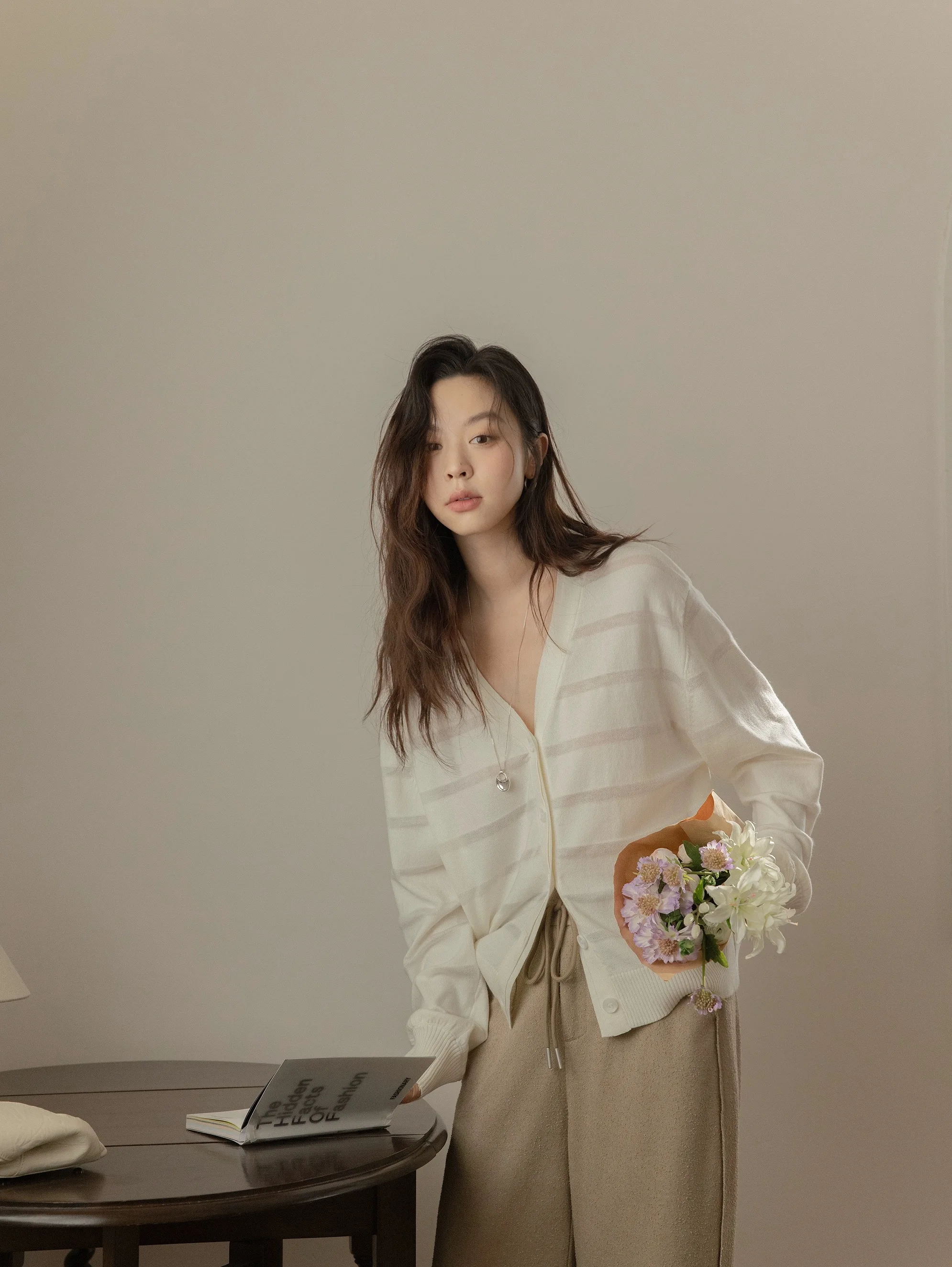 

New Fashion Spring 100% Merino Wool Womens V-neck Cardigan Cashmere Sweater 2024 Female Clothing Grace Knitwear Korean Tops